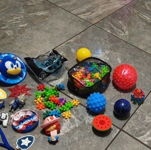 GLO Jeans Colorful Creative Building Set